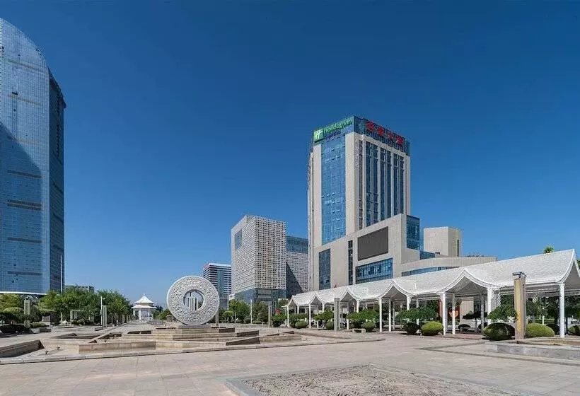 ホテル Holiday Inn Express Yinchuan Yuehai