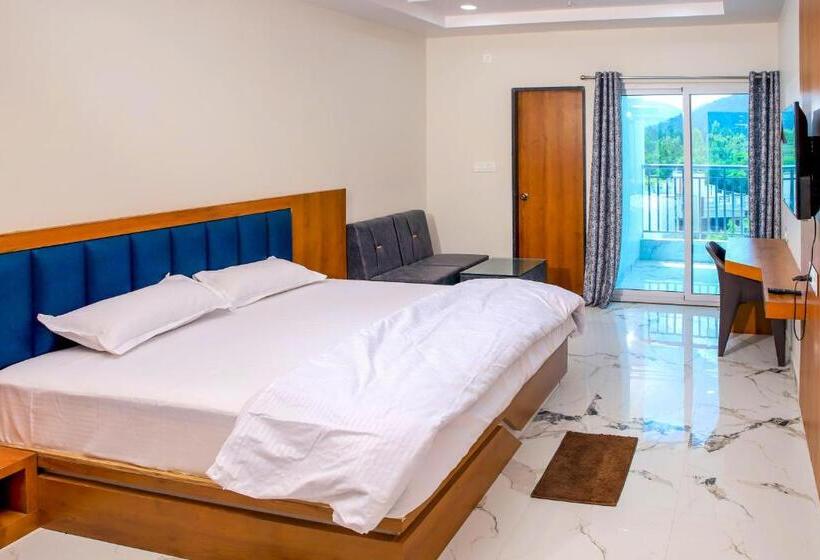 ホテル Kardhar Inn