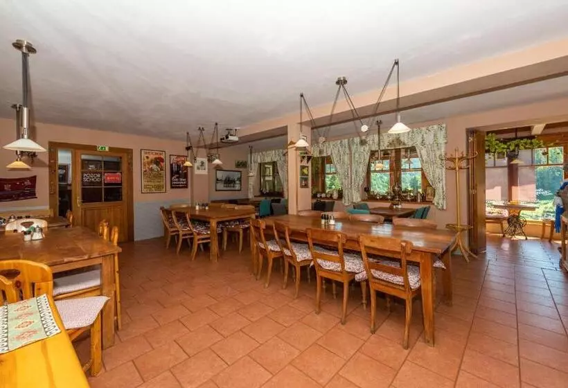 Hotelli Modřín Wellness V Ceně