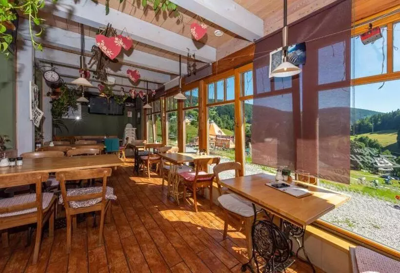 Hotelli Modřín Wellness V Ceně