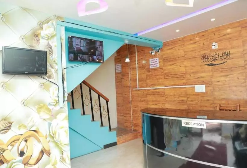 ホテル Rimsha Residency