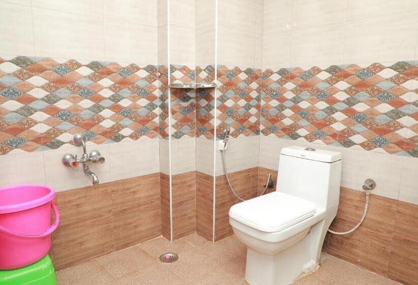 Hotel Rimsha Residency