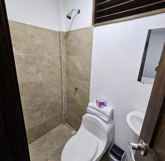Hotelli Victoria Queen Villavieja