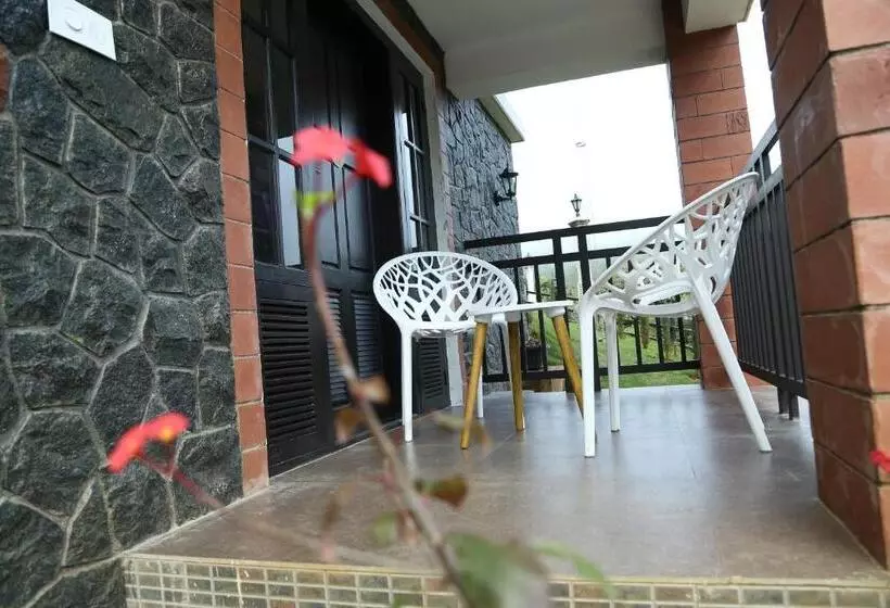 Lilac Hills Resort