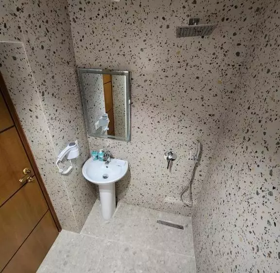 ペンション Pietro Guesthouse 2