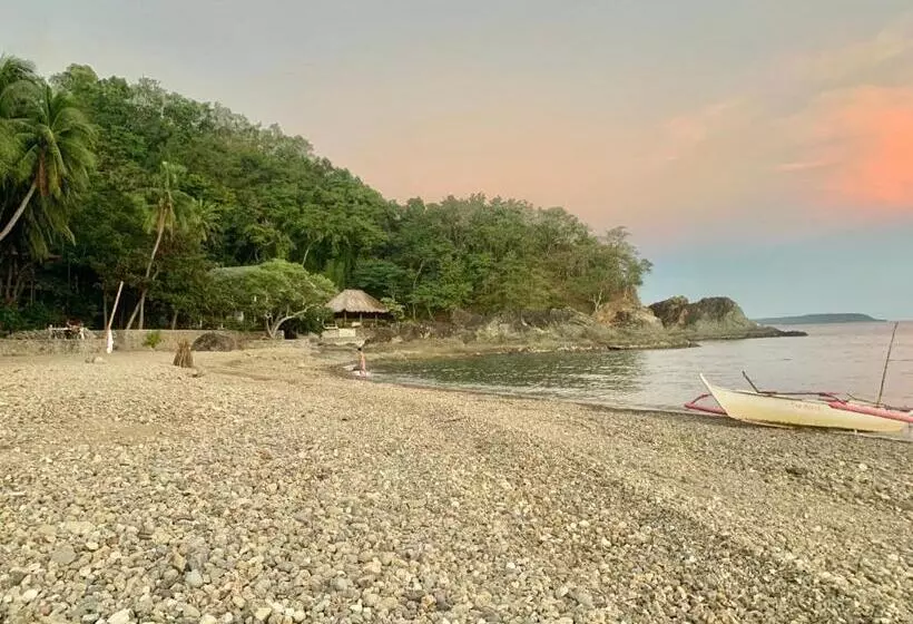 Lomakeskus A House Beachfront