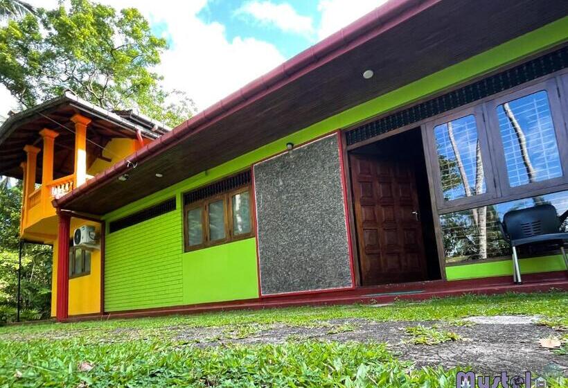 Cămin Mystel Unawatuna