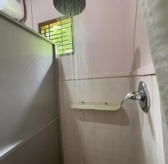 Retkeilymaja Mystel Unawatuna