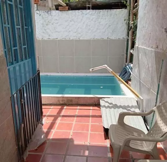 Aamiaismajoitus (B&B) Hostal Rolled