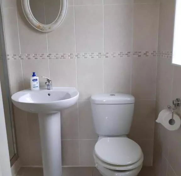 Aamiaismajoitus (B&B) Killooley Lodge