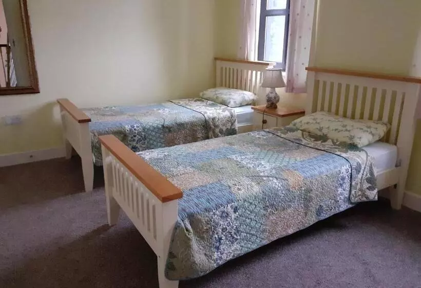 Aamiaismajoitus (B&B) Killooley Lodge