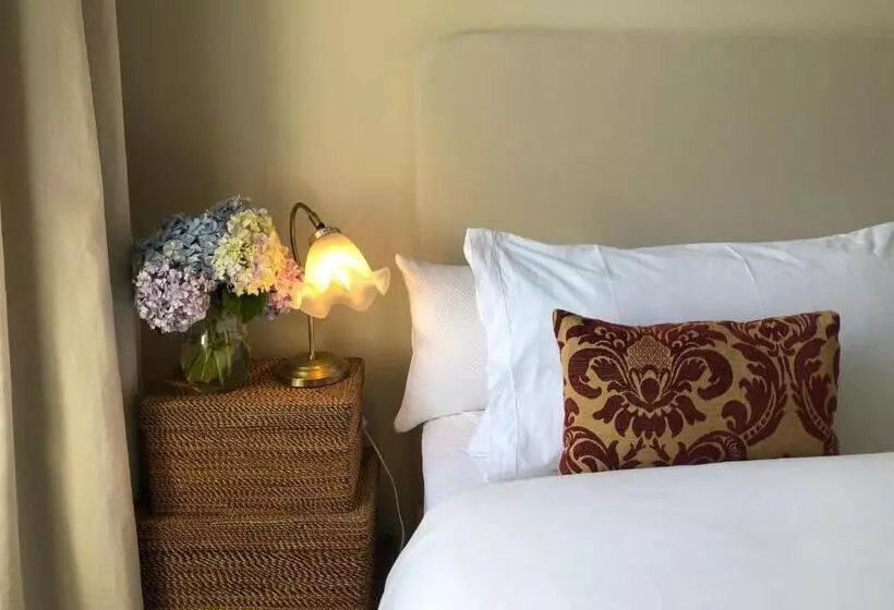 ベッドアンドブレックファースト La Pommeraie Champsecret