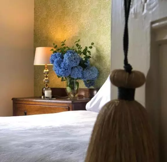 ベッドアンドブレックファースト La Pommeraie Champsecret