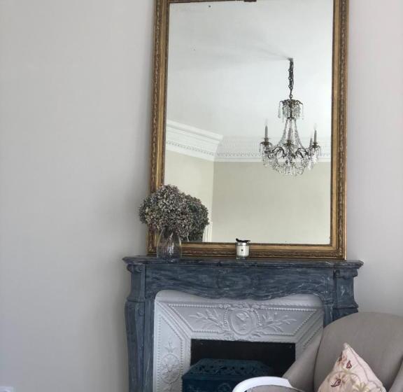 مبيت وإفطار La Pommeraie Champsecret