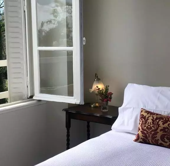 ベッドアンドブレックファースト La Pommeraie Champsecret