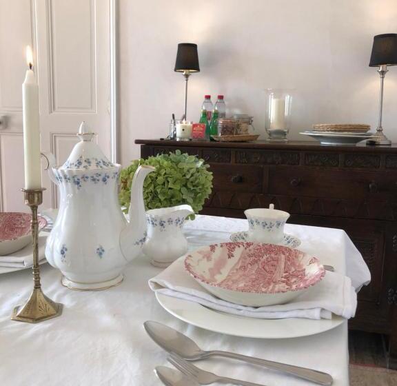 مبيت وإفطار La Pommeraie Champsecret