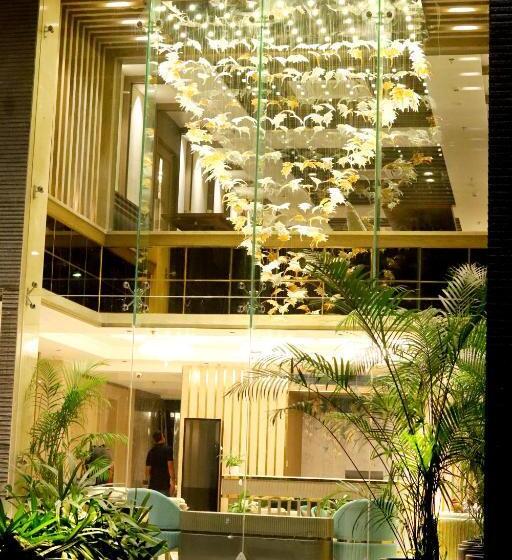 ホテル Blusalzz Residence Amritsar