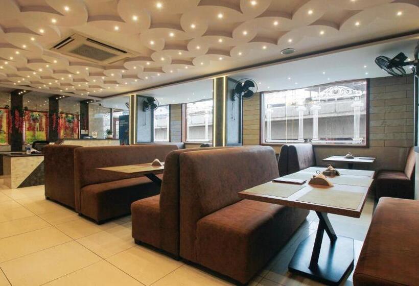 Fabhotel Yogeshwara Grand