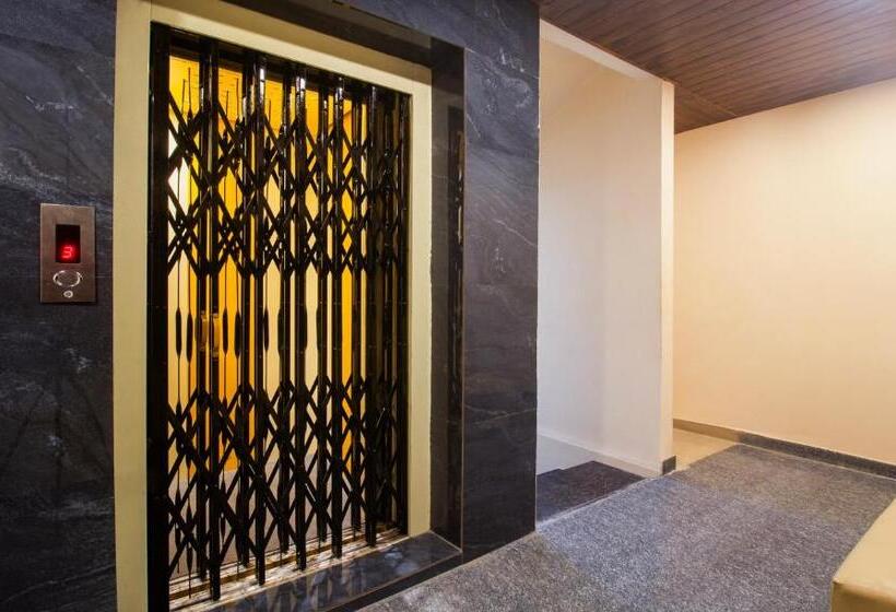 Fabhotel Yogeshwara Grand