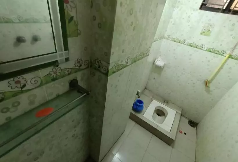 هتل Khurshed Express Residential