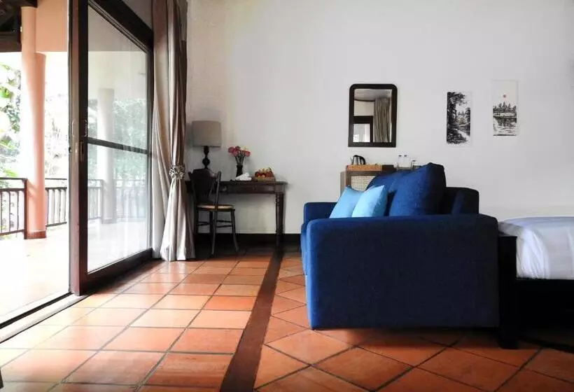 هتل Villa Massilia
