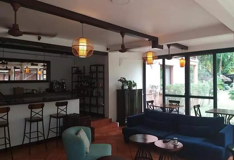 هتل Villa Massilia