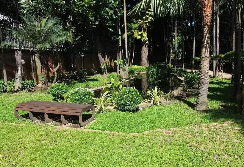 هتل Villa Massilia