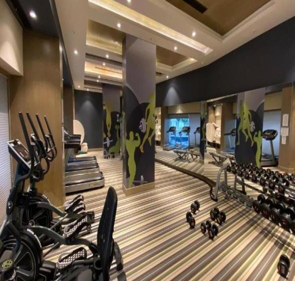 Neel Skye   Couple Friendly   Dlf My Pad, Gomtinagar , Lucknow