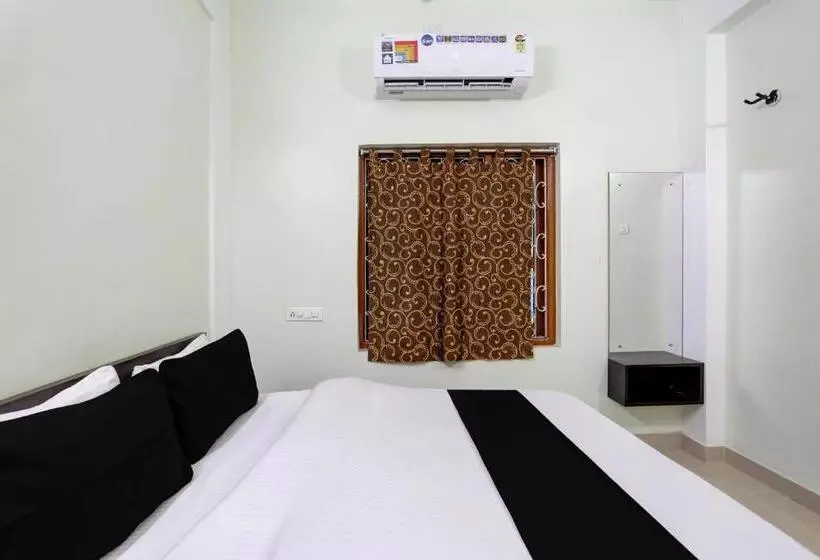 ペンション O Anand Residency