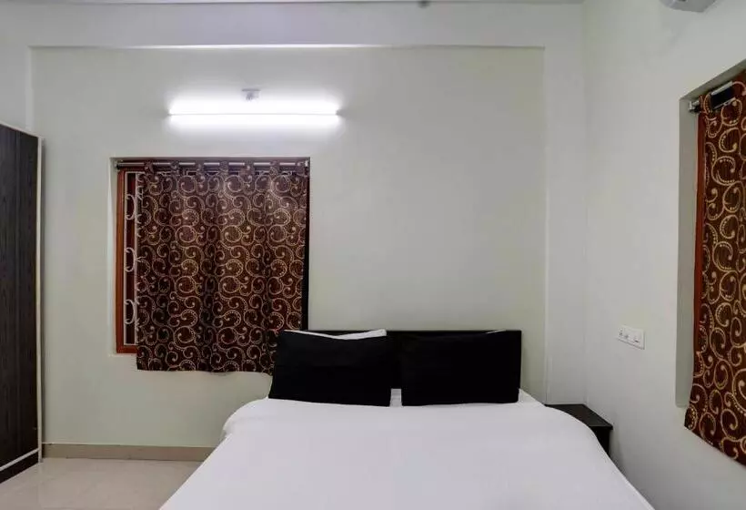 ペンション O Anand Residency