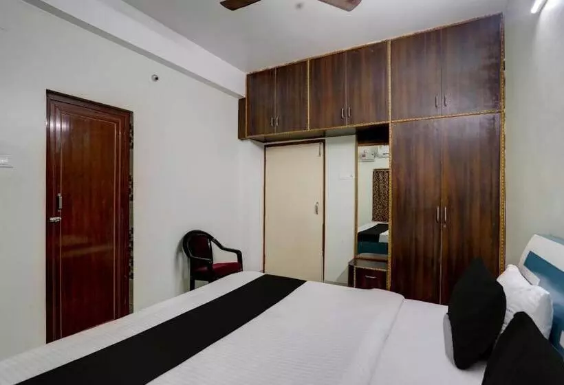 ペンション O Anand Residency