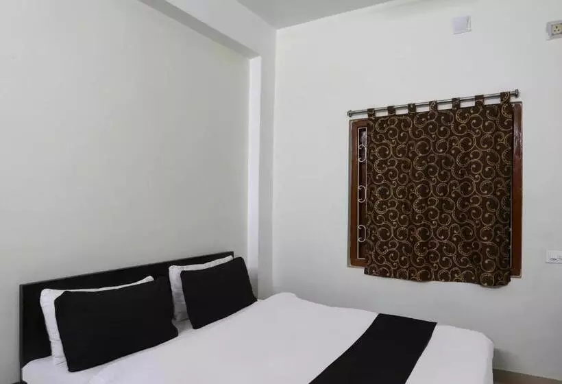 ペンション O Anand Residency