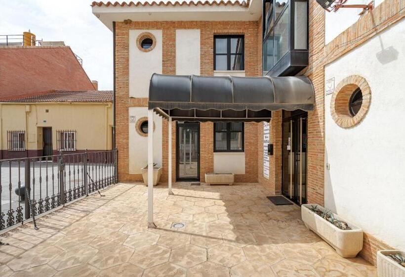 پانسیون Hostal Don Juan