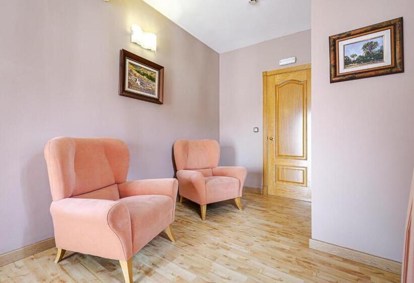 پانسیون Hostal Don Juan