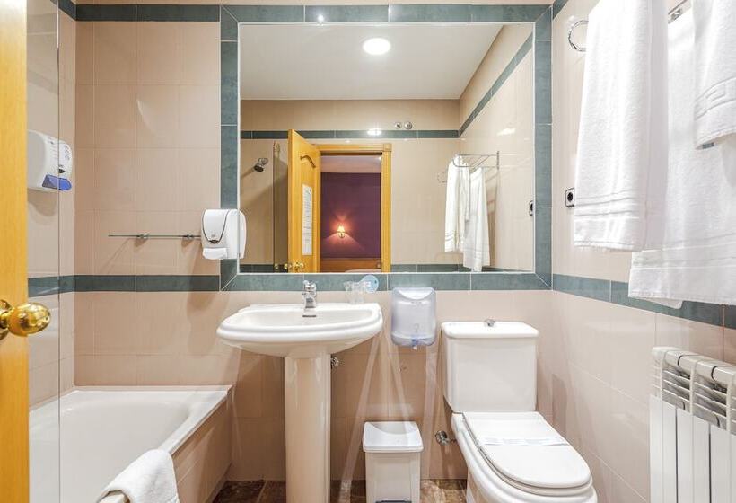 پانسیون Hostal Don Juan