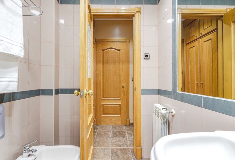 پانسیون Hostal Don Juan