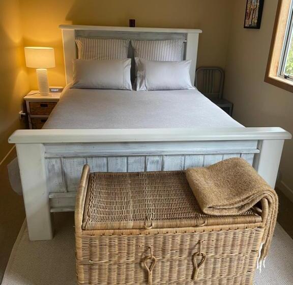 Pensió Kaingarua Retreat