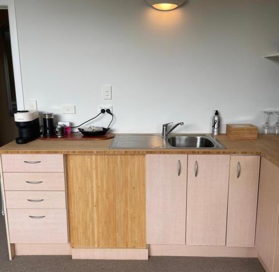 Pensió Kaingarua Retreat