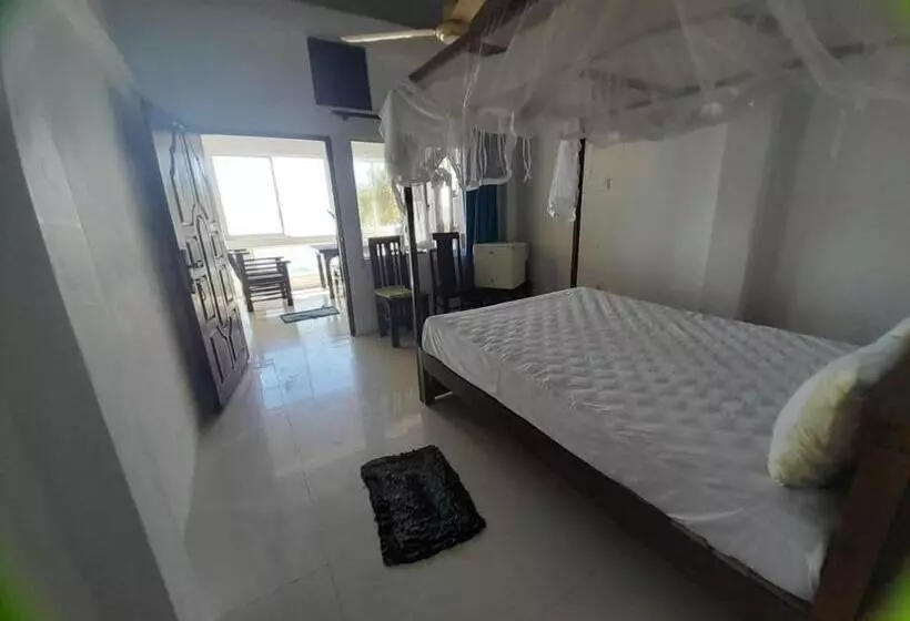 ペンション Seashore Resort & Villa