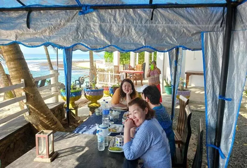 ペンション Seashore Resort & Villa