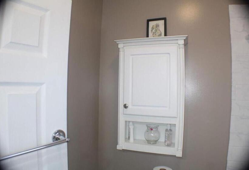 پانسیون West End Haven