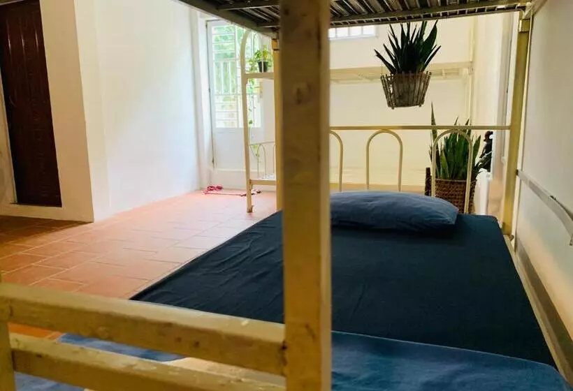 Retkeilymaja Villa Martial Arts Gym & Guesthouse