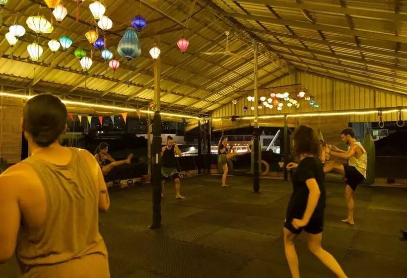 Retkeilymaja Villa Martial Arts Gym & Guesthouse