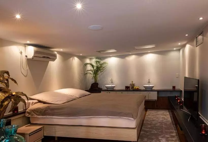 Aamiaismajoitus (B&B) Beautyd Familie  Of Gezinskamer Junior Suite Centrum Gullegem