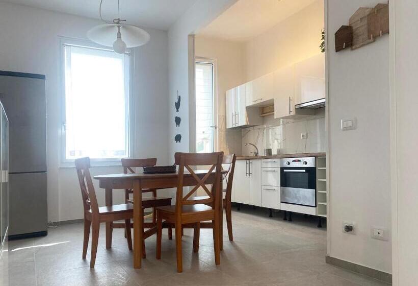 تختخواب و صبحانه Enjoy Pisa