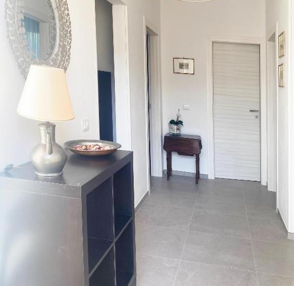 تختخواب و صبحانه Enjoy Pisa