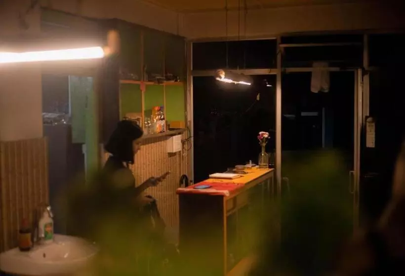 ベッドアンドブレックファースト Nerdvana Bunks Beds & Bites