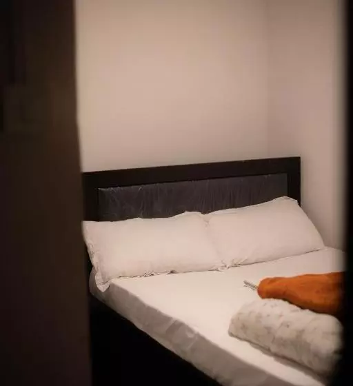 ベッドアンドブレックファースト Nerdvana Bunks Beds & Bites