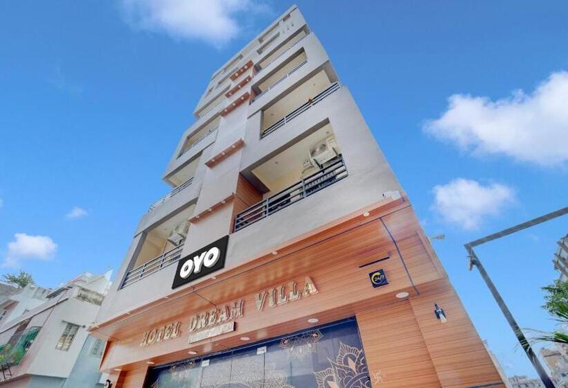 ホテル Collection O Dream Villa