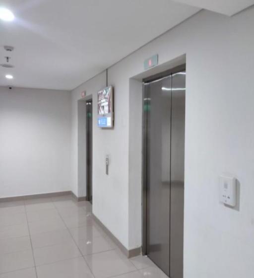 فندق Oyo Life 92745 The Margo Monthly Stay